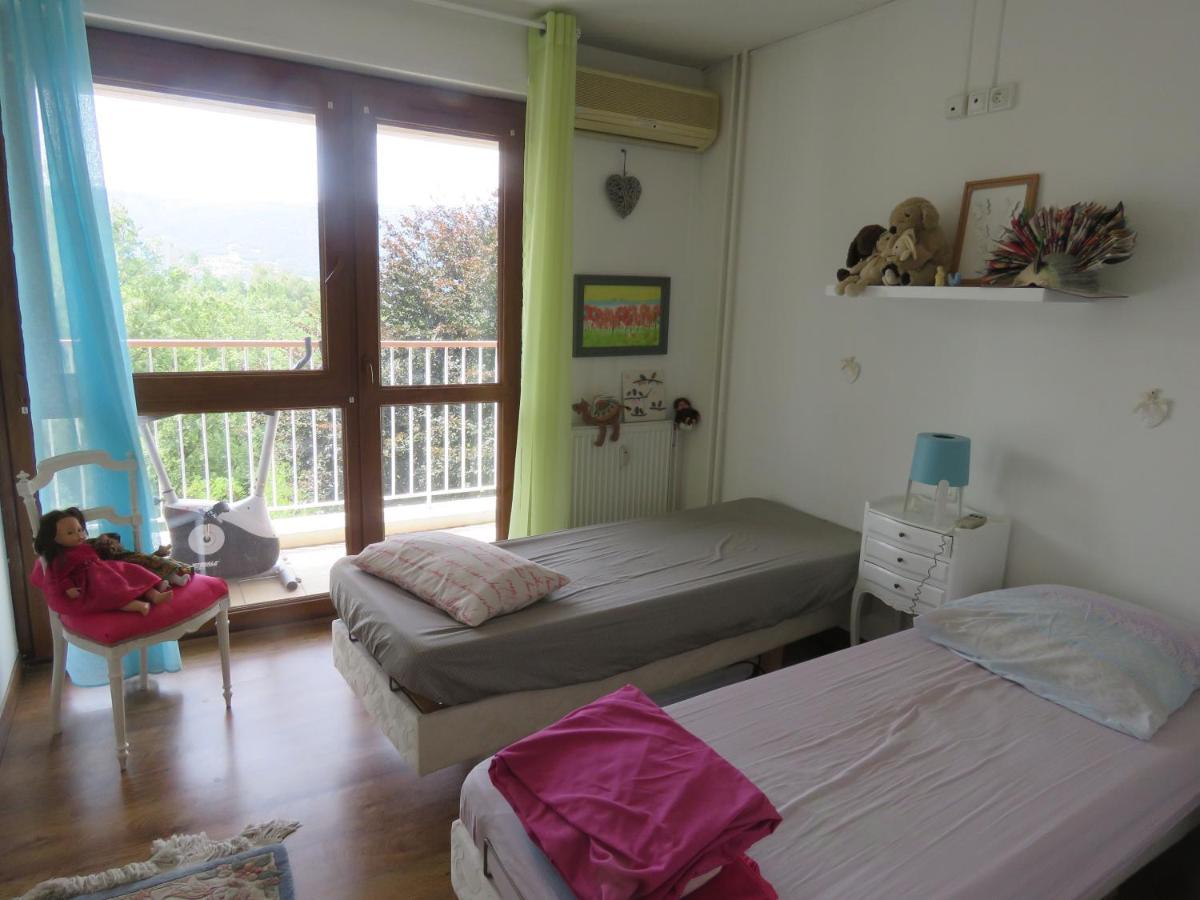Bed and Breakfast Dadou Et Mala Chambéry Exterior foto